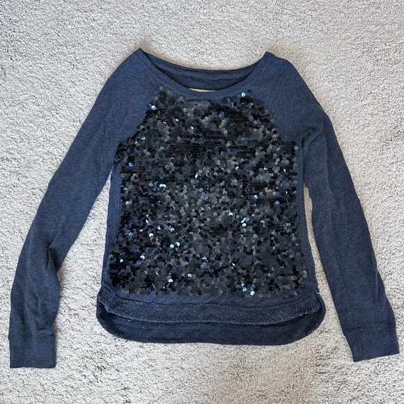 Hollister blueish gray sweater w sequin. Size S. - Picture 5 of 5